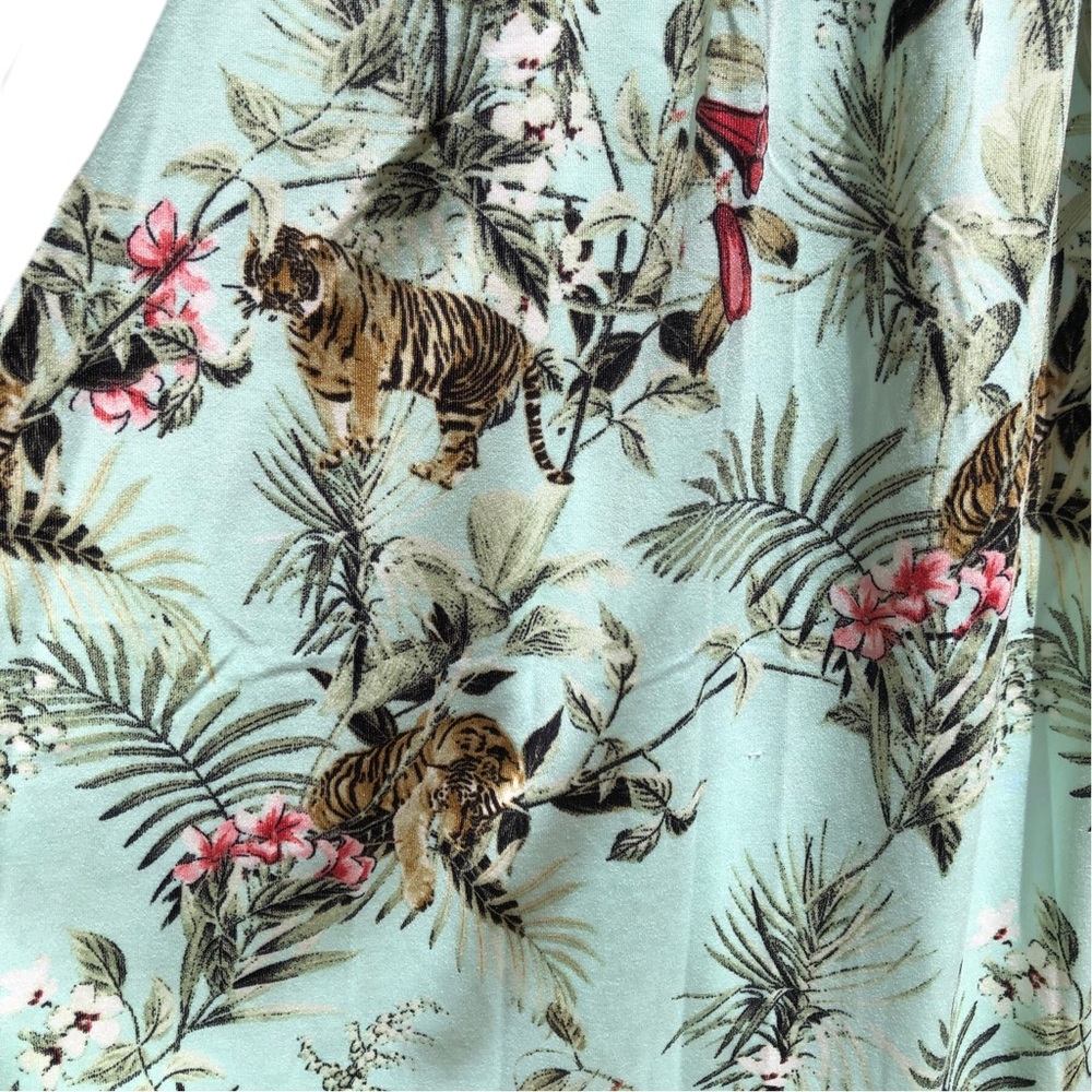 • Robert Louis Smocked Green Floral Peasant Dress, Med - Picture 6 of 8